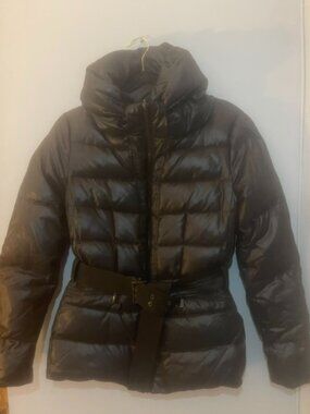 ZARA WOMAN DOWN PUFFER JACKET SZ L